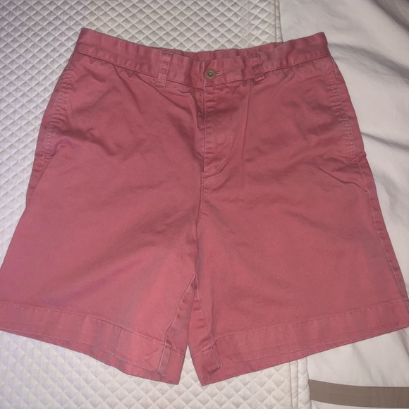 Vineyard Vines Nantucket Red Shorts - Picture 1 of 4